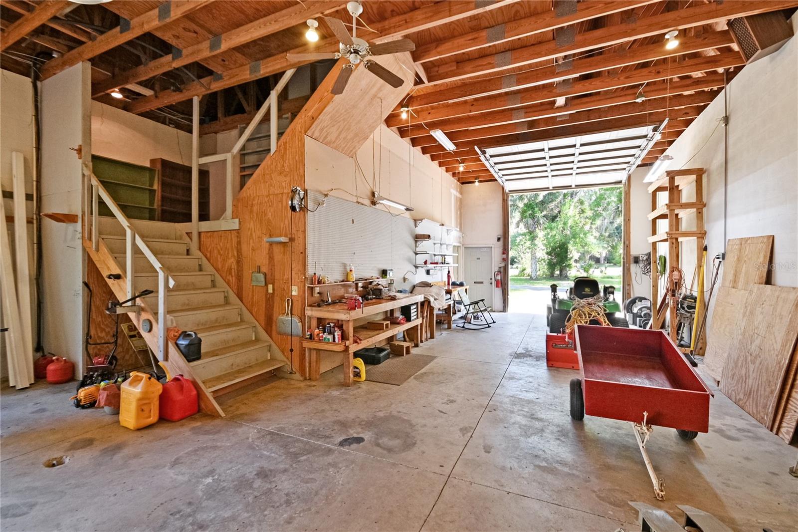 1711 HIDEAWAY FOREST TRL, NEW SMYRNA BEACH, FL, 32168