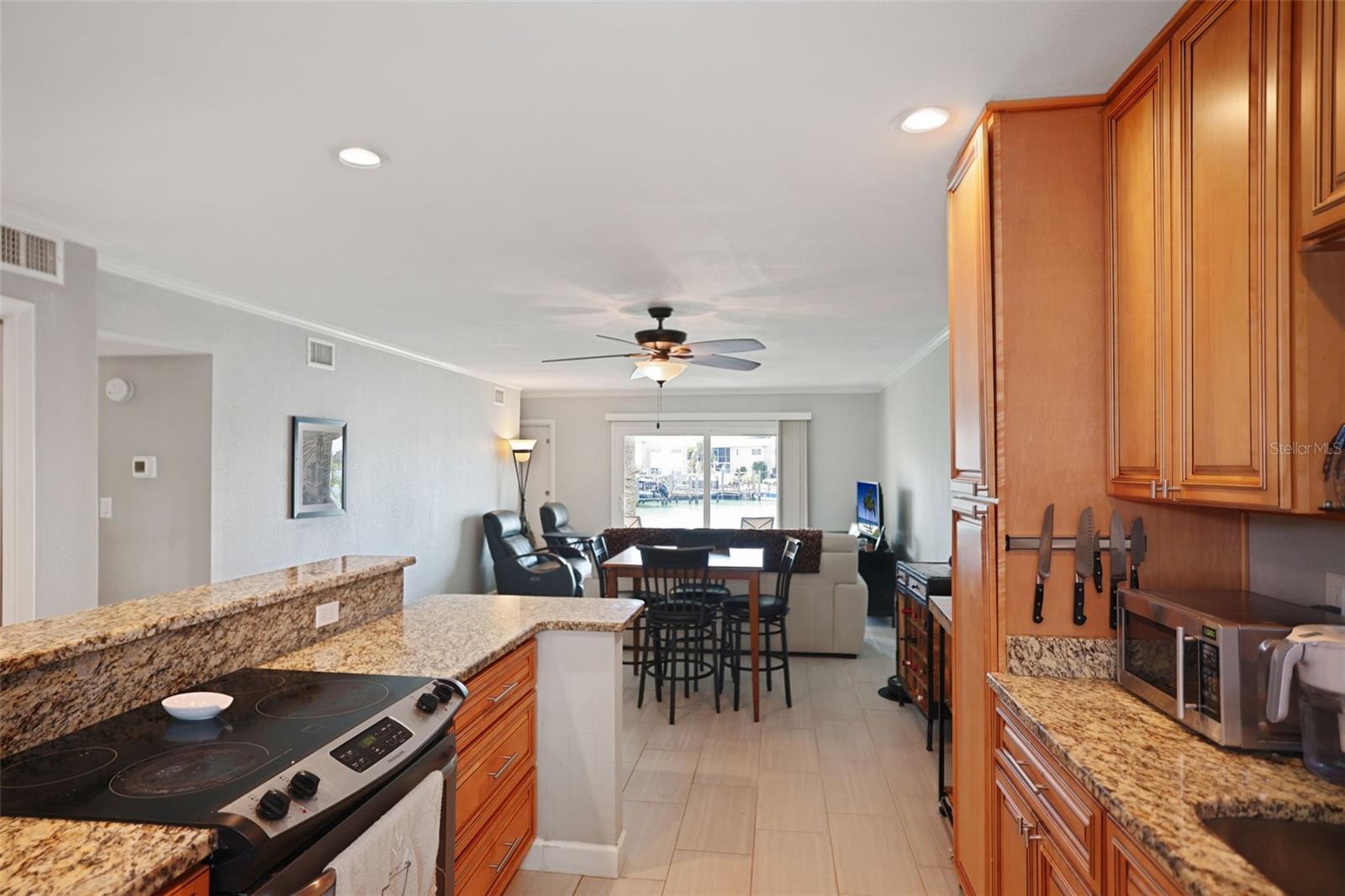400 LARBOARD WAY #103, CLEARWATER BEACH, FL, 33767