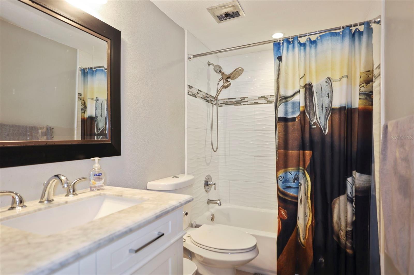 400 LARBOARD WAY #103, CLEARWATER BEACH, FL, 33767