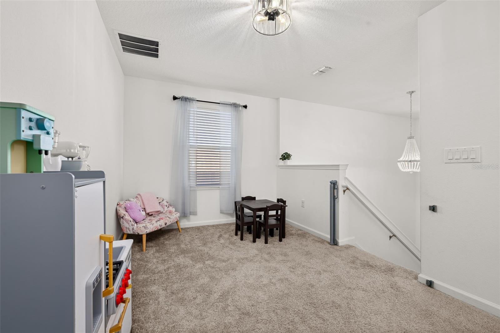 1066 BERRY LN, DAVENPORT, FL, 33837