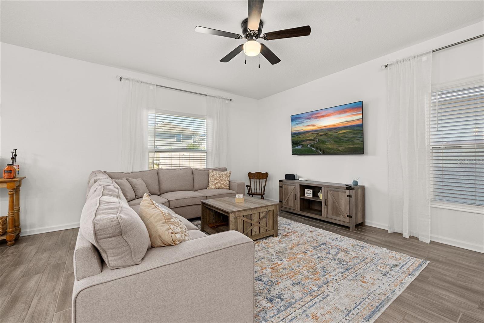 1066 BERRY LN, DAVENPORT, FL, 33837
