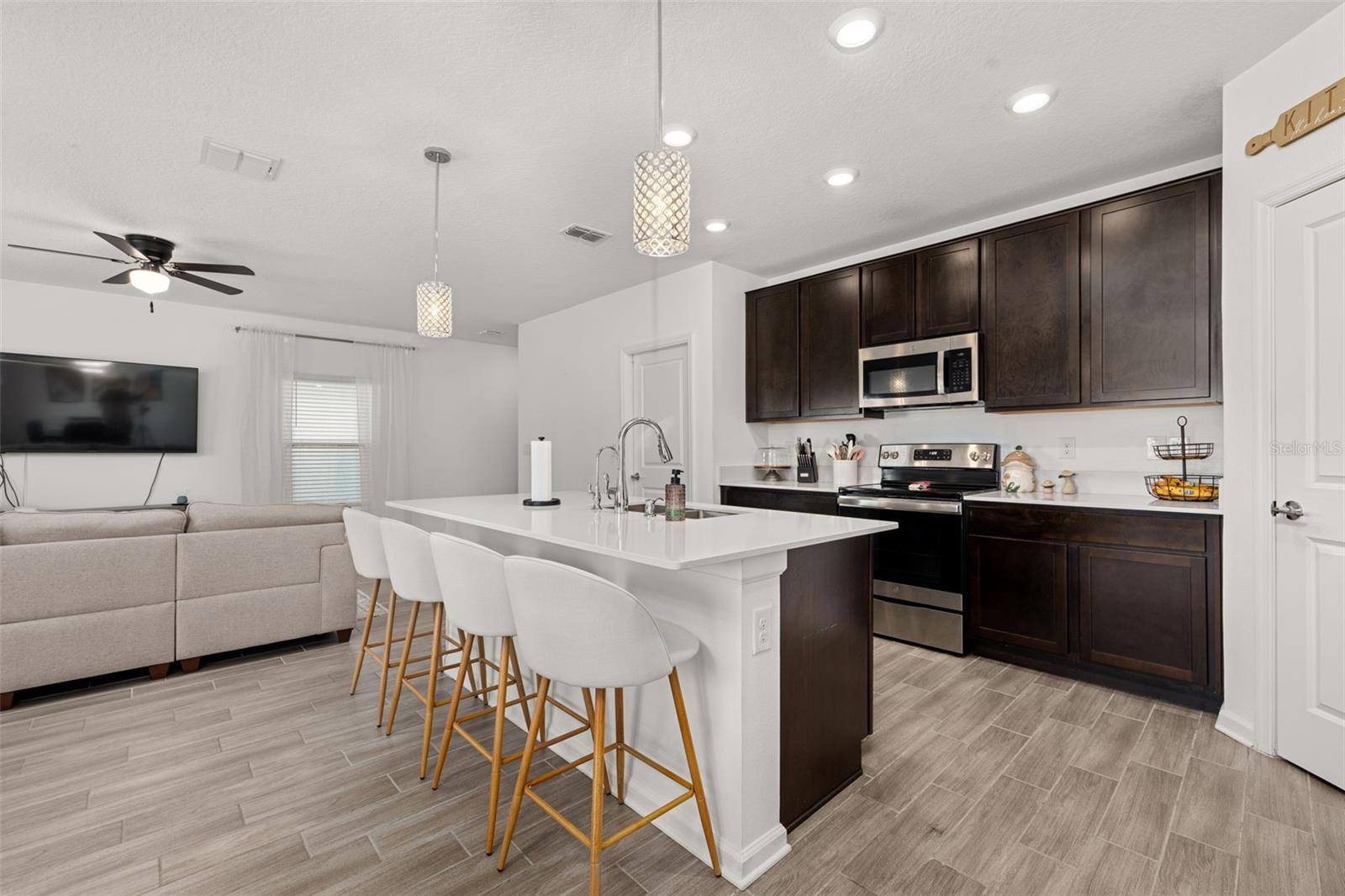 1066 BERRY LN, DAVENPORT, FL, 33837