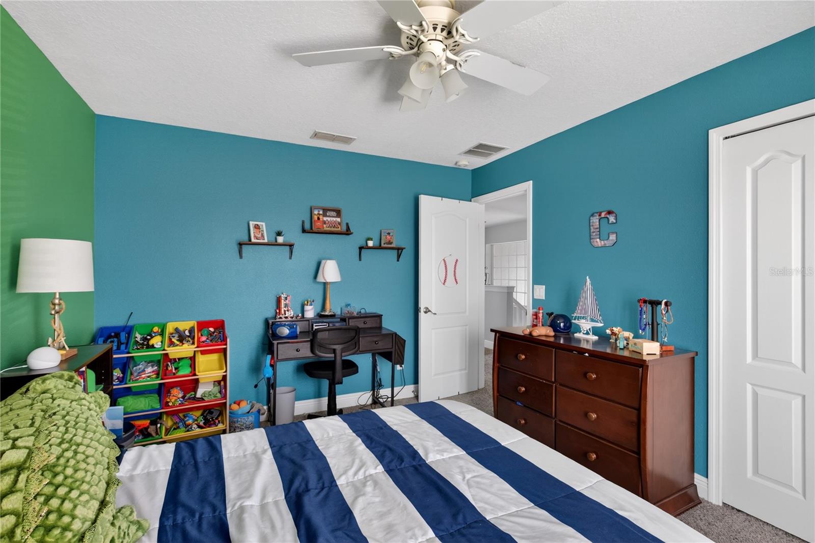 23626 VALDERAMA LN, SORRENTO, FL, 32776