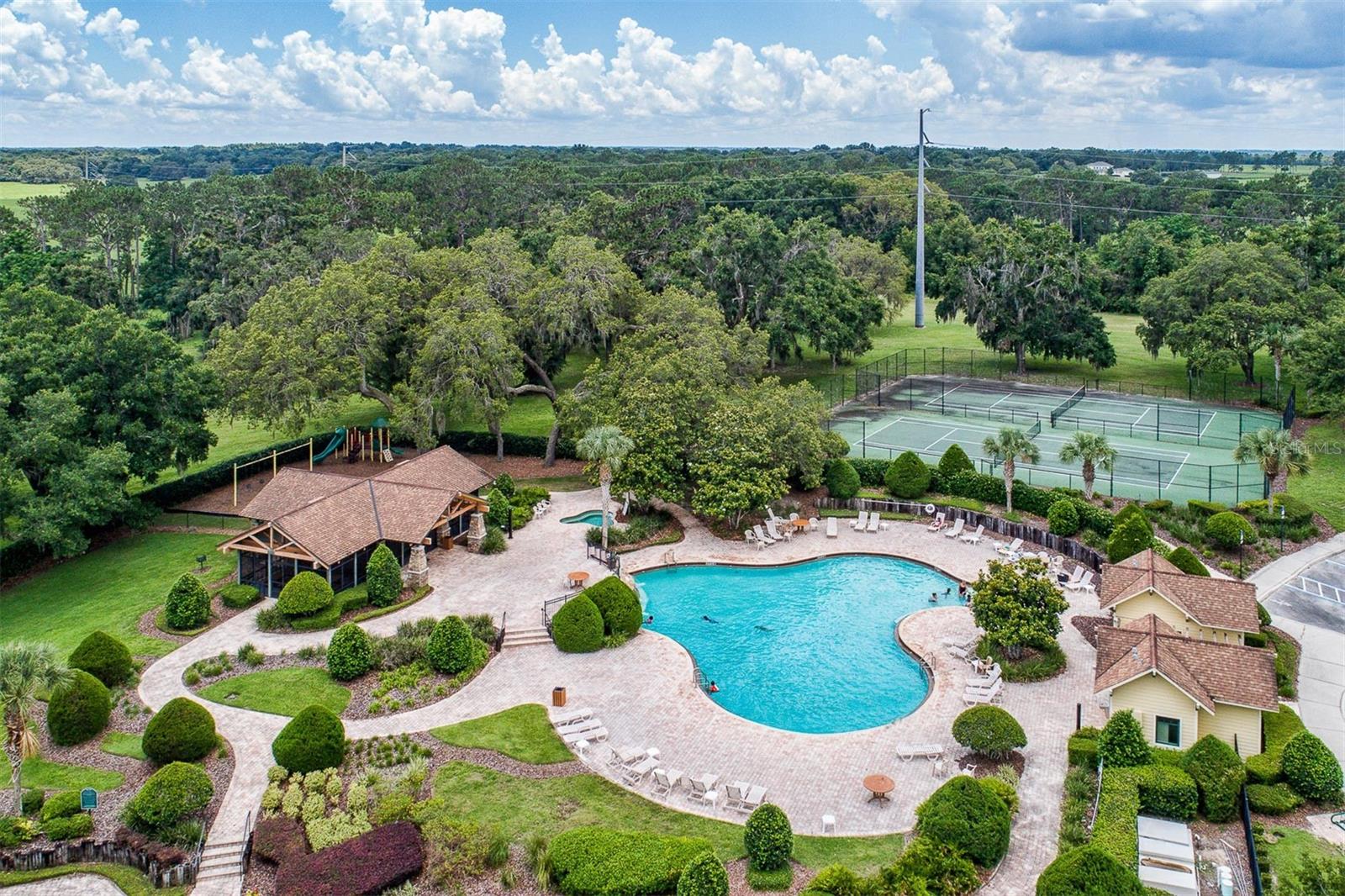 23626 VALDERAMA LN, SORRENTO, FL, 32776