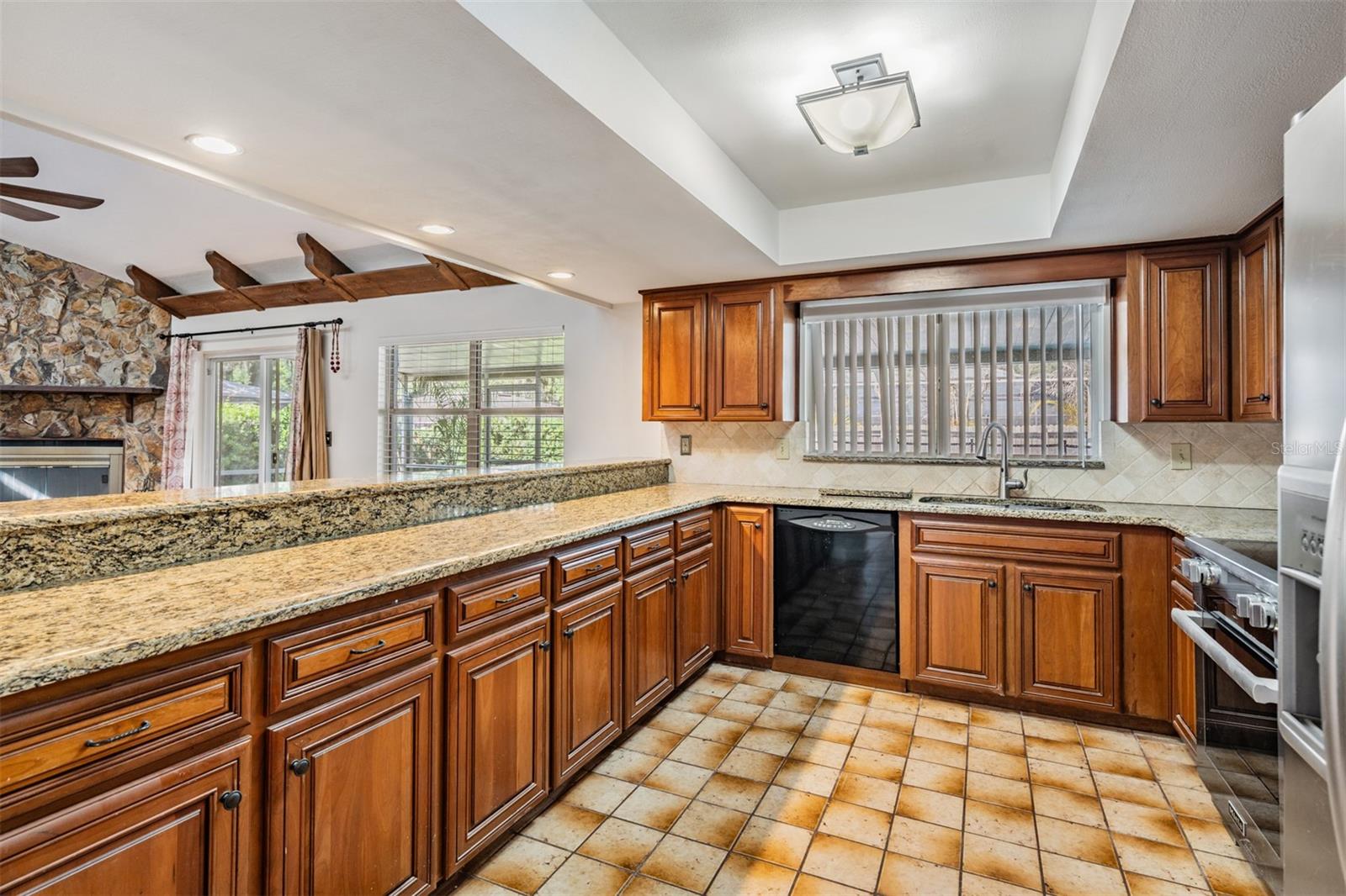6323 OAK SQ E, LAKELAND, FL, 33813