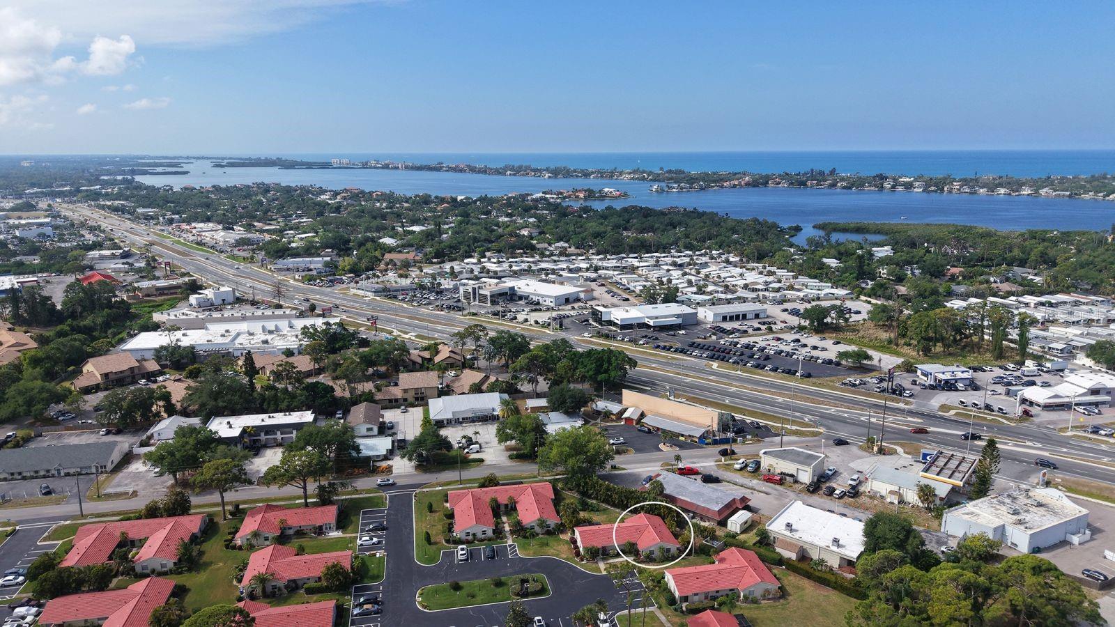 2121 PUEBLO CIR #V6, SARASOTA, FL, 34231