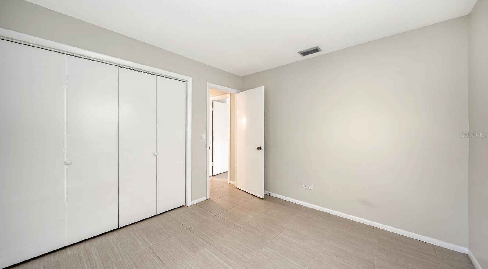 2121 PUEBLO CIR #V6, SARASOTA, FL, 34231