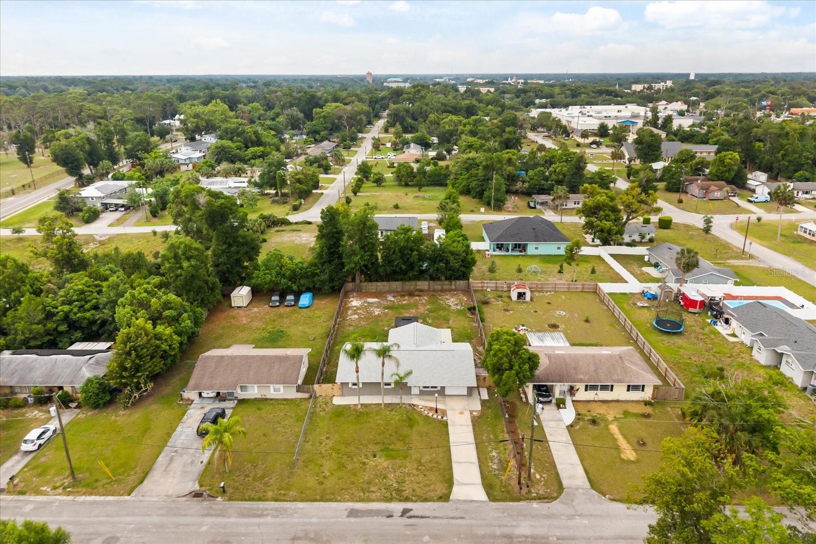 210 KENSINGTON AVE, DELAND, FL, 32724