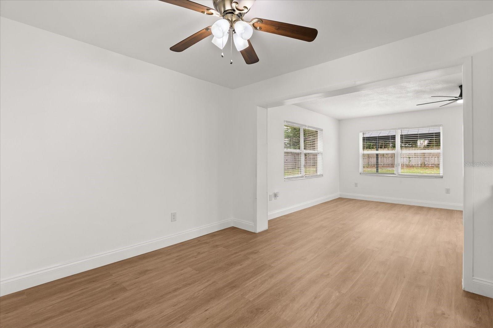 210 KENSINGTON AVE, DELAND, FL, 32724