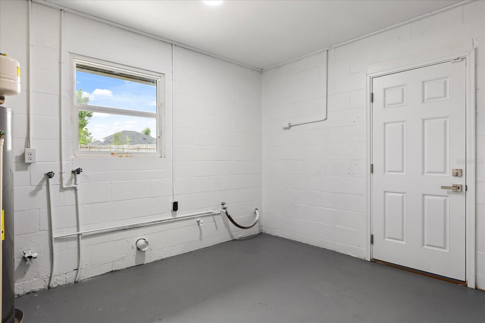 210 KENSINGTON AVE, DELAND, FL, 32724