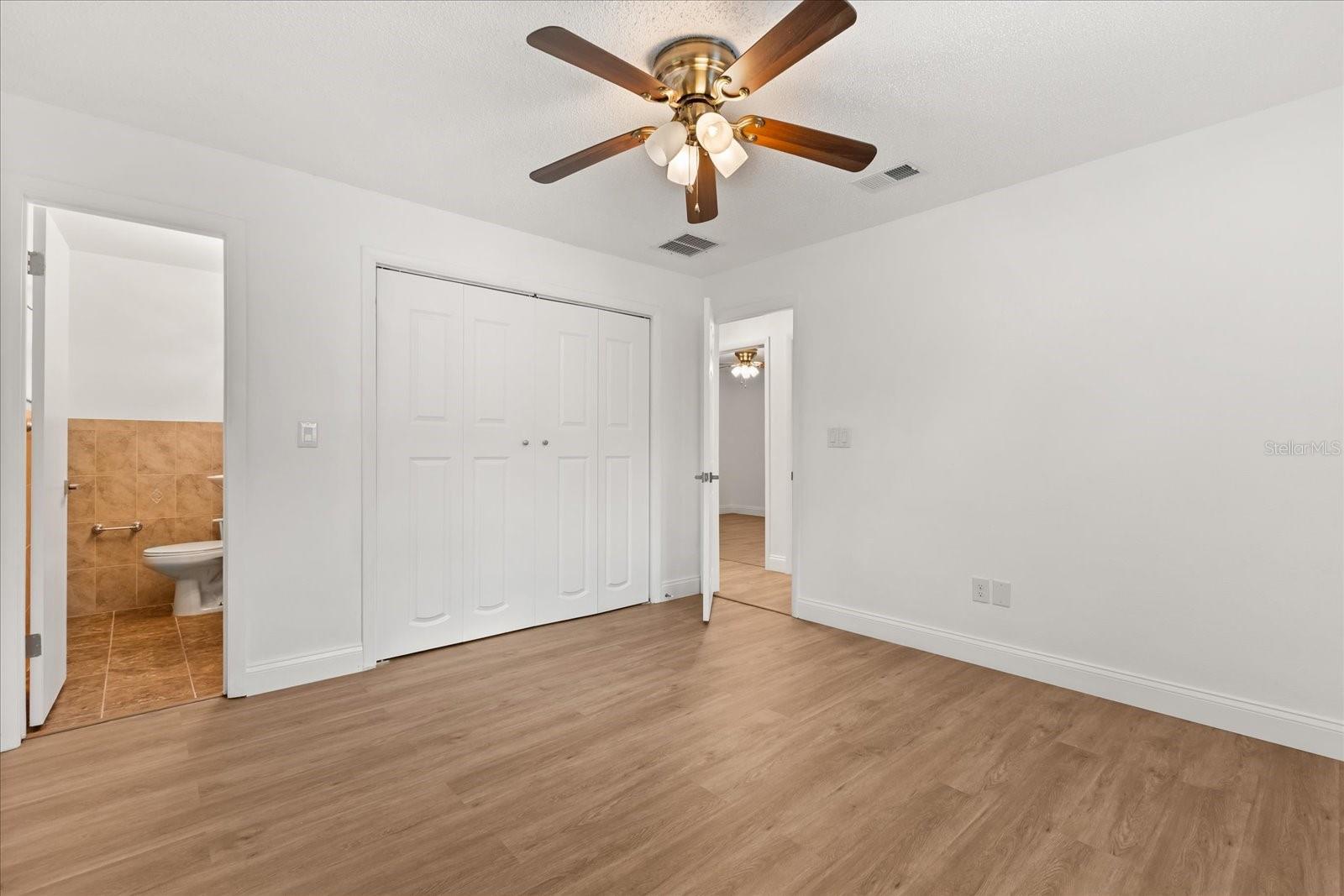 210 KENSINGTON AVE, DELAND, FL, 32724