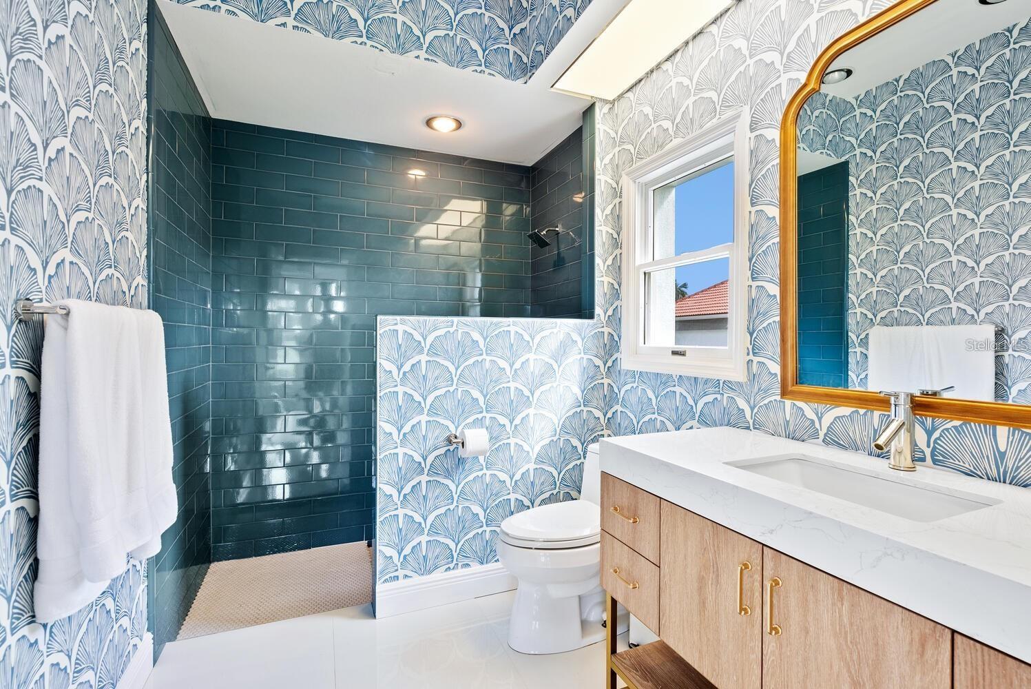 4104 LAS PALMAS WAY, SARASOTA, FL, 34238