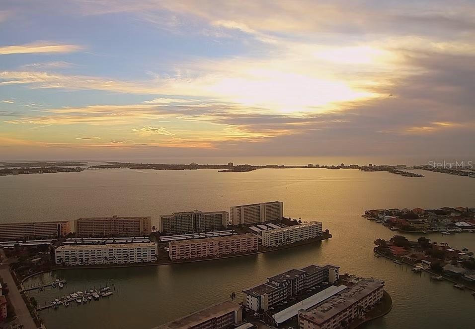 6075 SHORE BLVD S #215, GULFPORT, FL, 33707