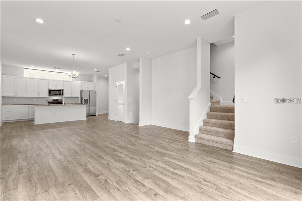 4810 W MCELROY AVE #21, TAMPA, FL, 33611