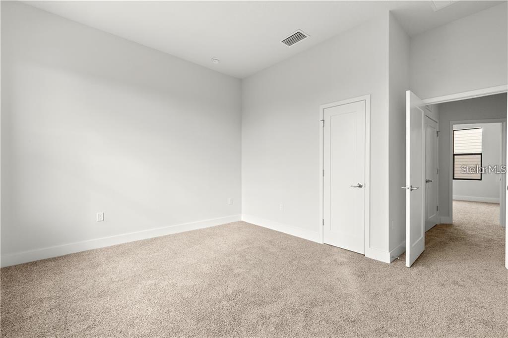 4810 W MCELROY AVE #21, TAMPA, FL, 33611