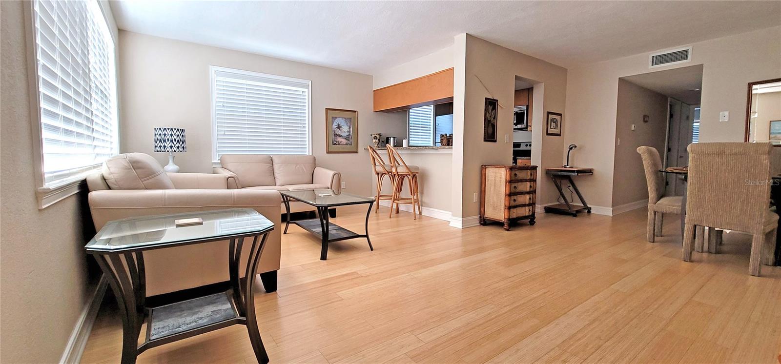 2525 W BAY DR #B24, BELLEAIR BLUFFS, FL, 33770
