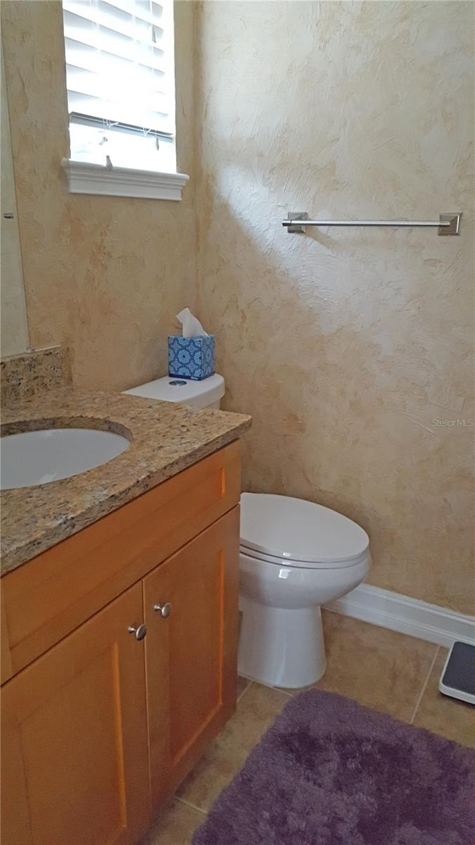 2525 W BAY DR #B24, BELLEAIR BLUFFS, FL, 33770