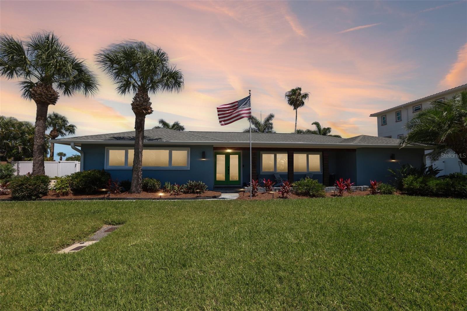 3203 HIBISCUS DR W, BELLEAIR BEACH, FL, 33786
