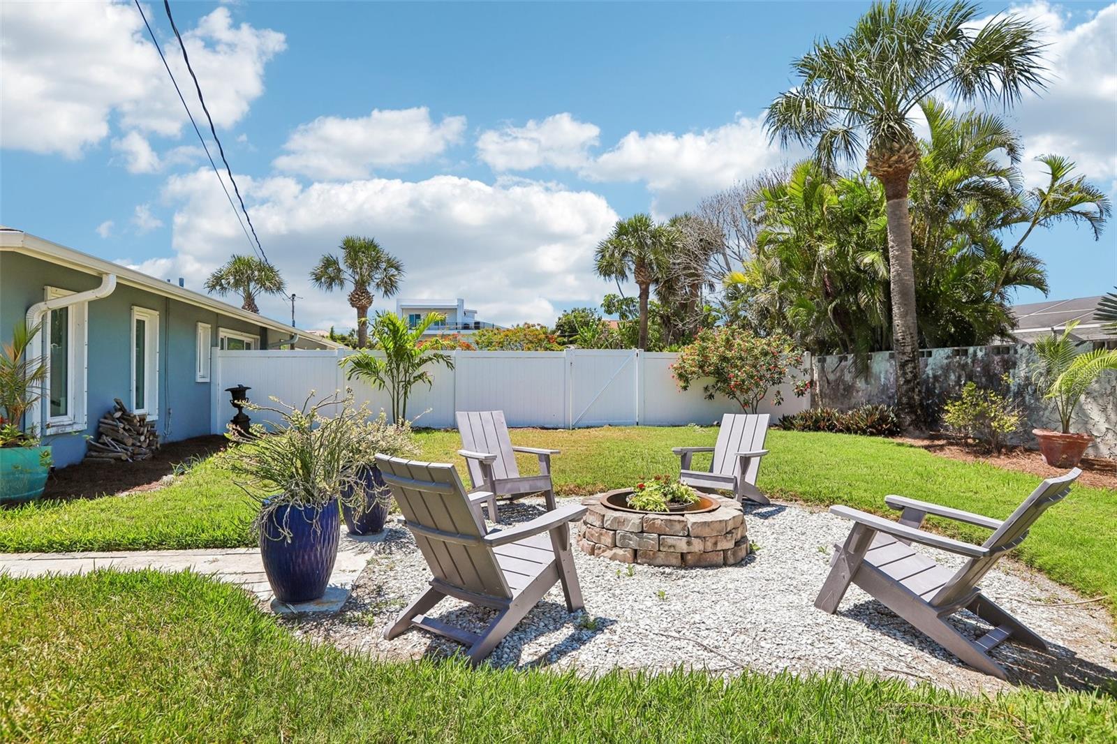 3203 HIBISCUS DR W, BELLEAIR BEACH, FL, 33786