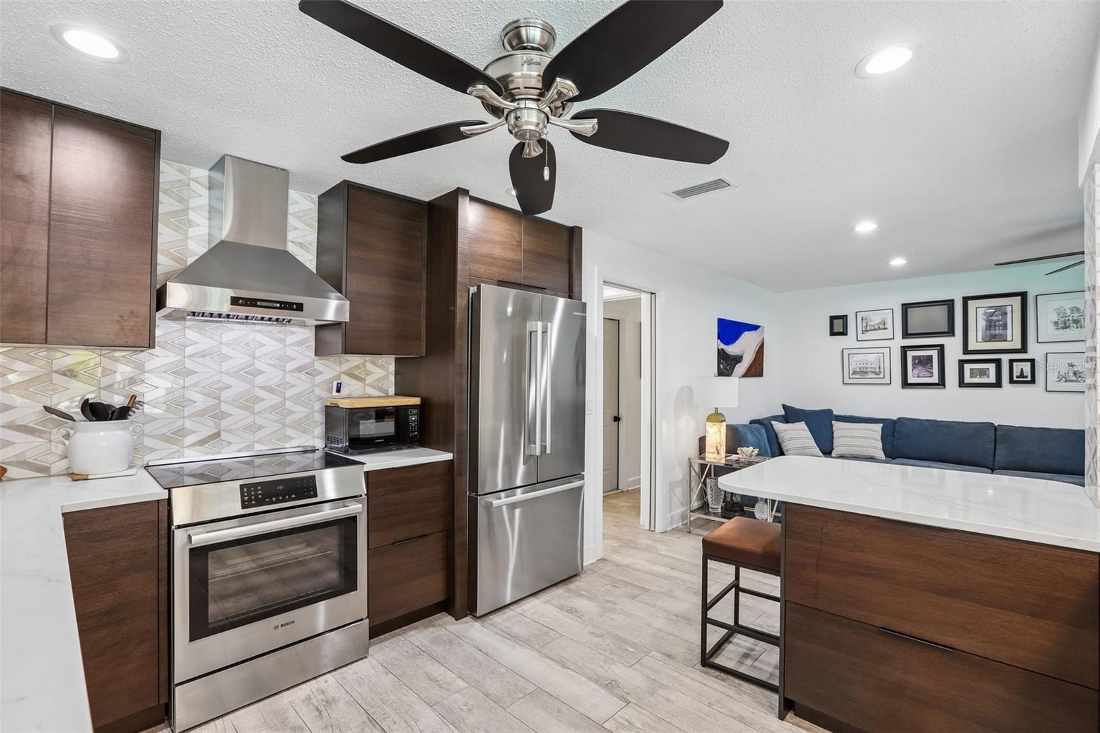 3203 HIBISCUS DR W, BELLEAIR BEACH, FL, 33786