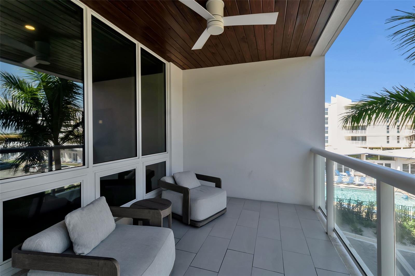 1035 SEASIDE DR #308, SARASOTA, FL, 34242