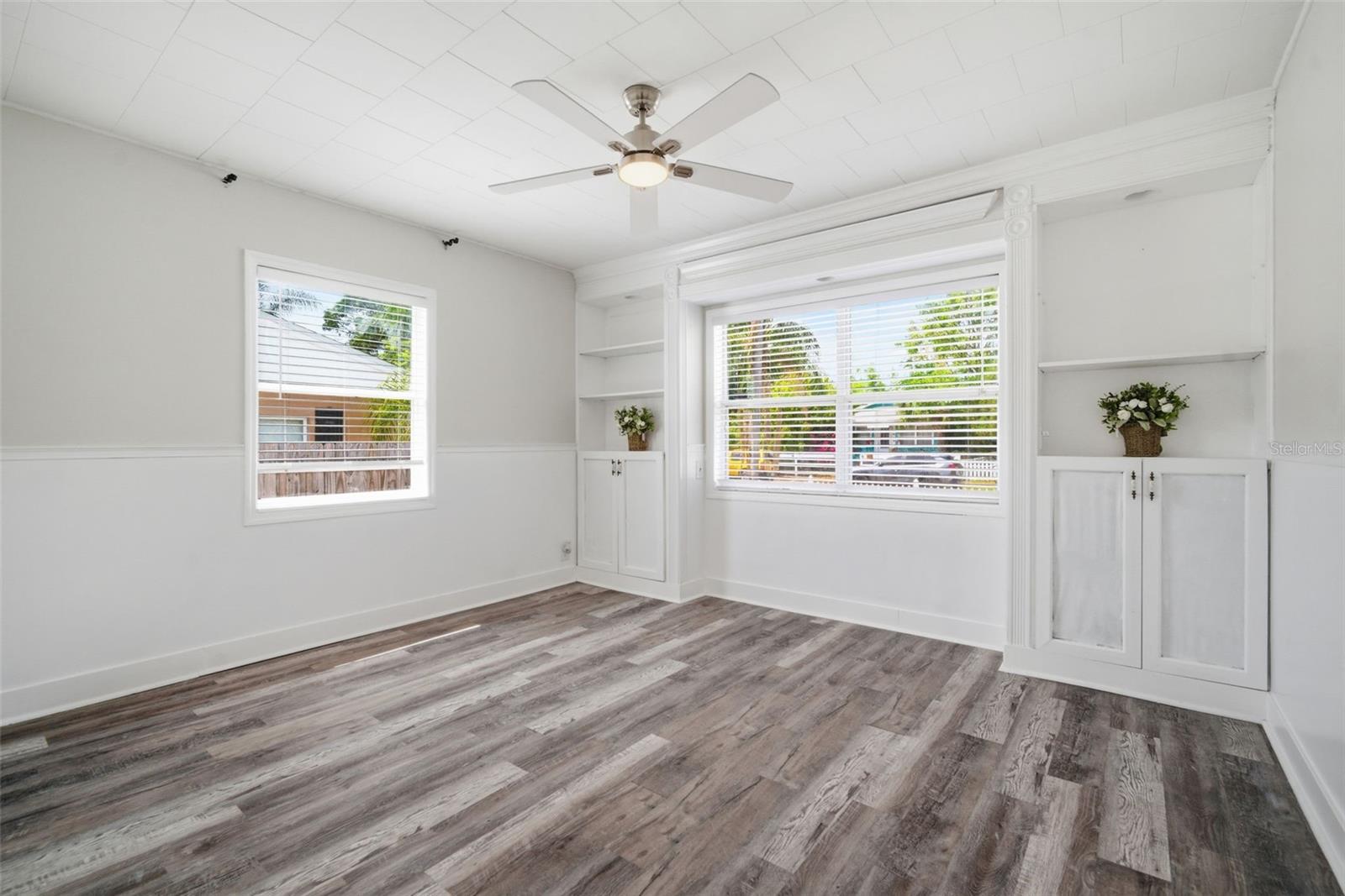 4120 BURLINGTON AVE N, ST PETERSBURG, FL, 33713