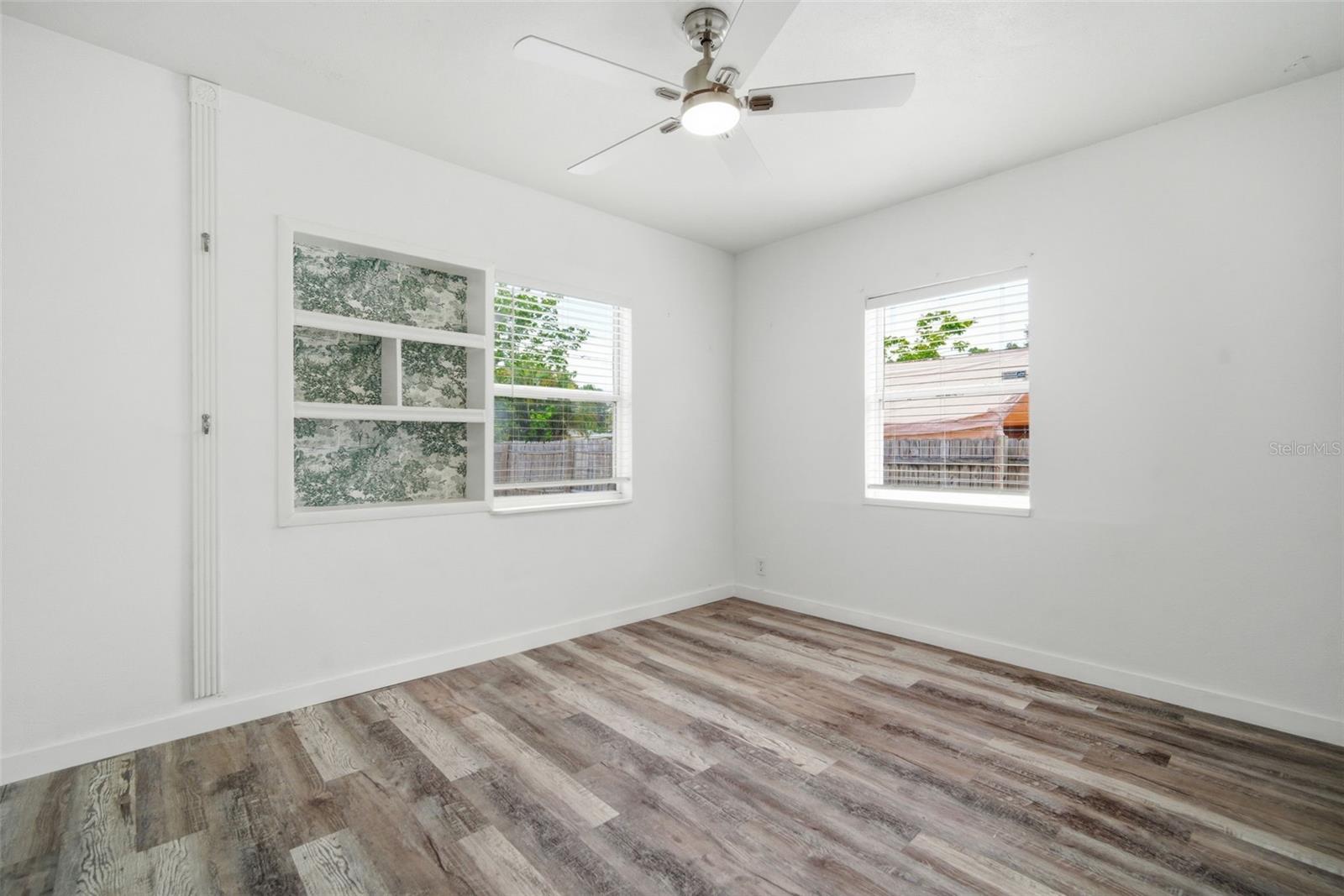 4120 BURLINGTON AVE N, ST PETERSBURG, FL, 33713