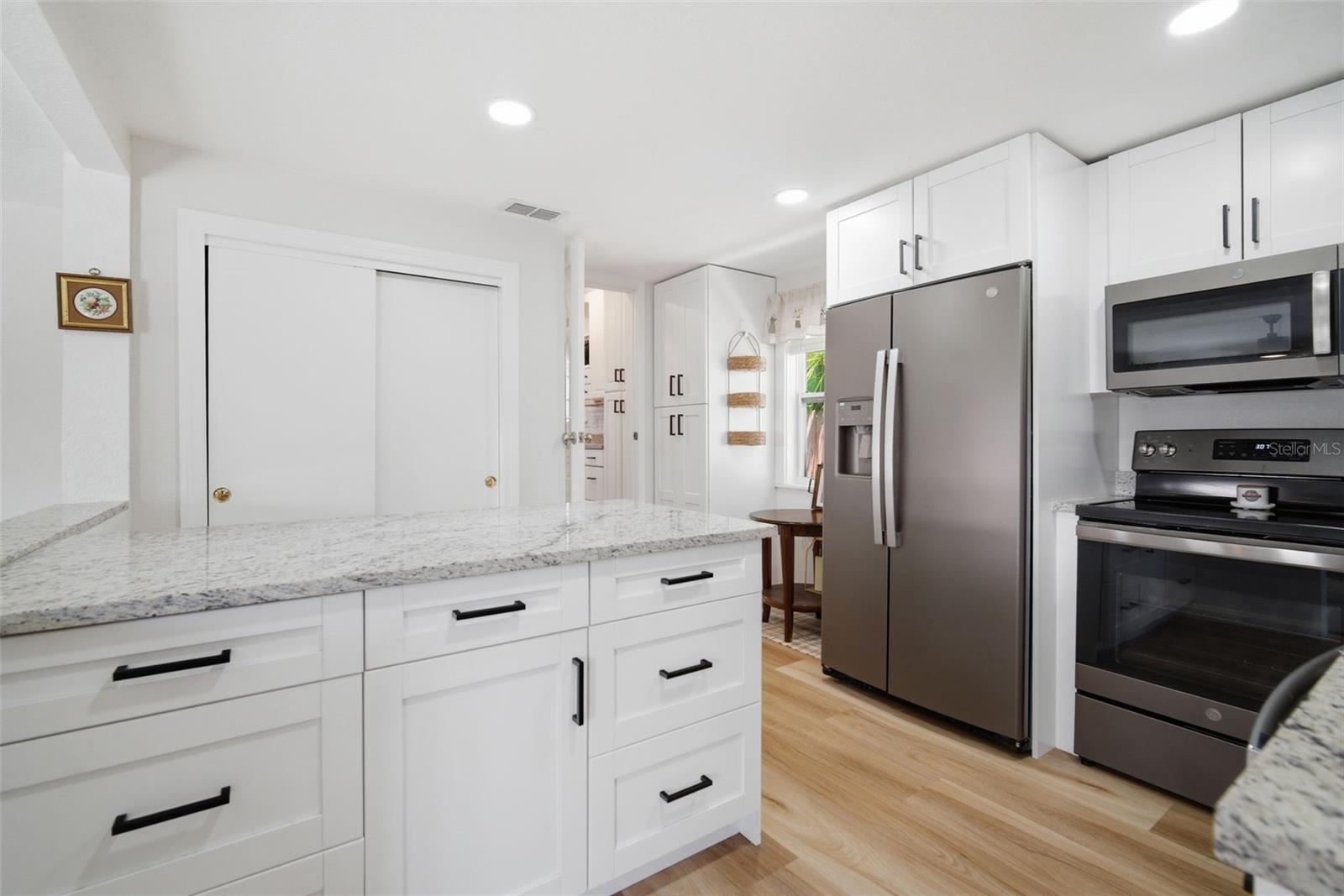 4120 BURLINGTON AVE N, ST PETERSBURG, FL, 33713