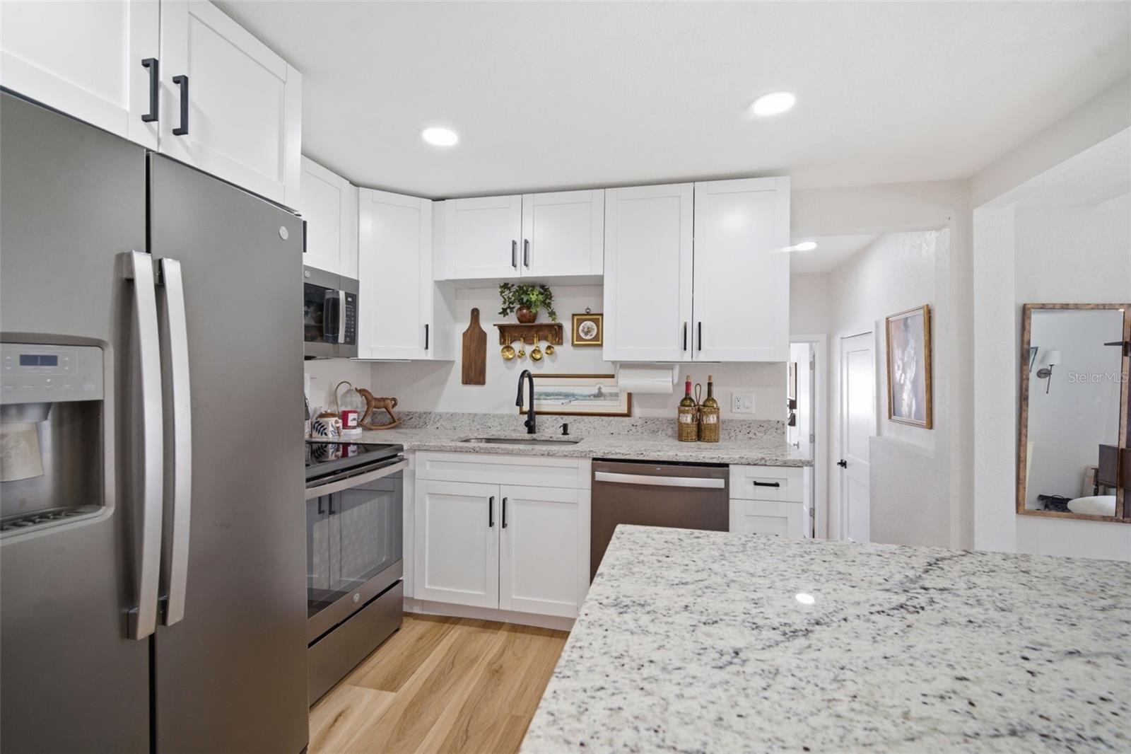 4120 BURLINGTON AVE N, ST PETERSBURG, FL, 33713