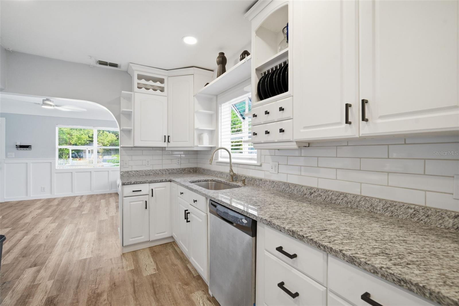 4120 BURLINGTON AVE N, ST PETERSBURG, FL, 33713