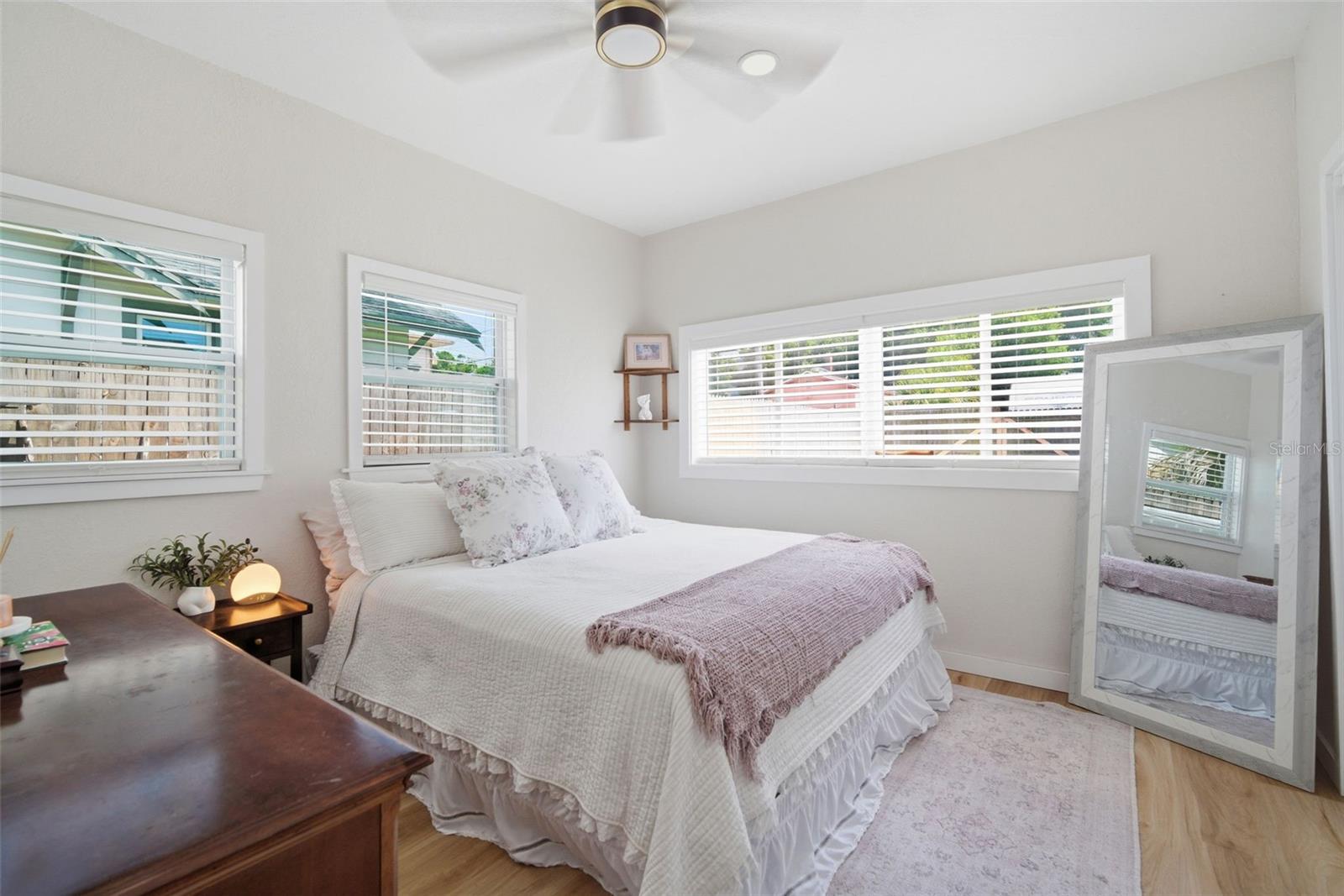 4120 BURLINGTON AVE N, ST PETERSBURG, FL, 33713