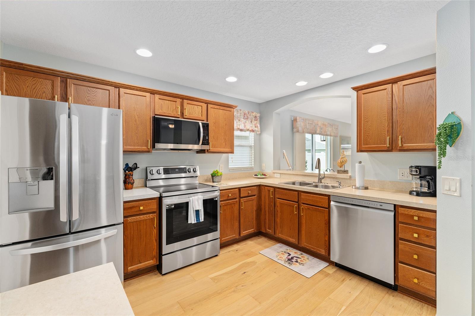 2085 IRONTON PL, THE VILLAGES, FL, 32163