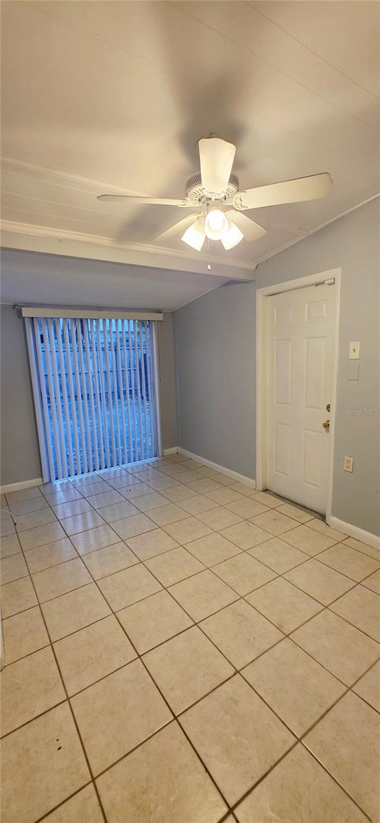 10225 N OJUS DR, TAMPA, FL, 33617