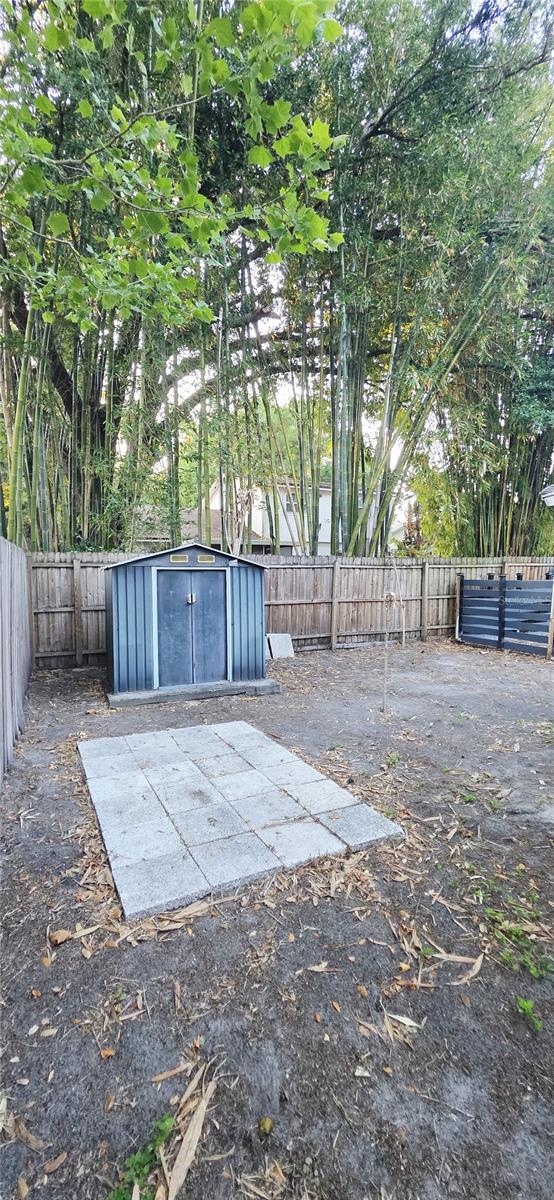 10225 N OJUS DR, TAMPA, FL, 33617