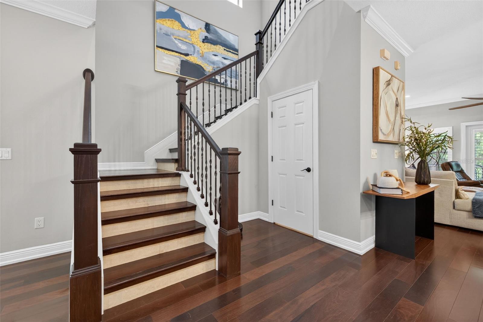 252 VALENCIA CIR, ST PETERSBURG, FL, 33716