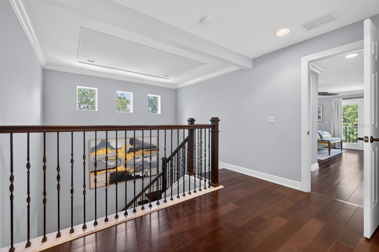 252 VALENCIA CIR, ST PETERSBURG, FL, 33716