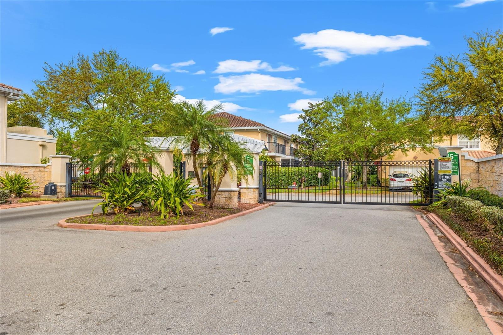 252 VALENCIA CIR, ST PETERSBURG, FL, 33716