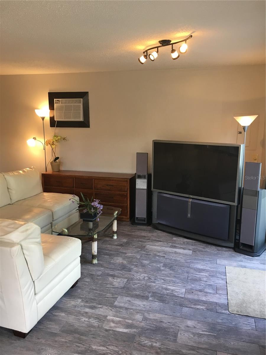 SEMINOLE HEIGHTS, TAMPA, FL, 33604