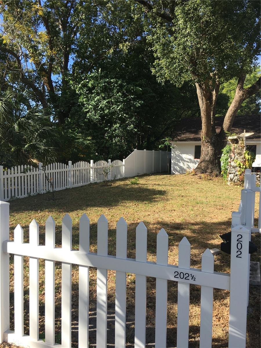 SEMINOLE HEIGHTS, TAMPA, FL, 33604