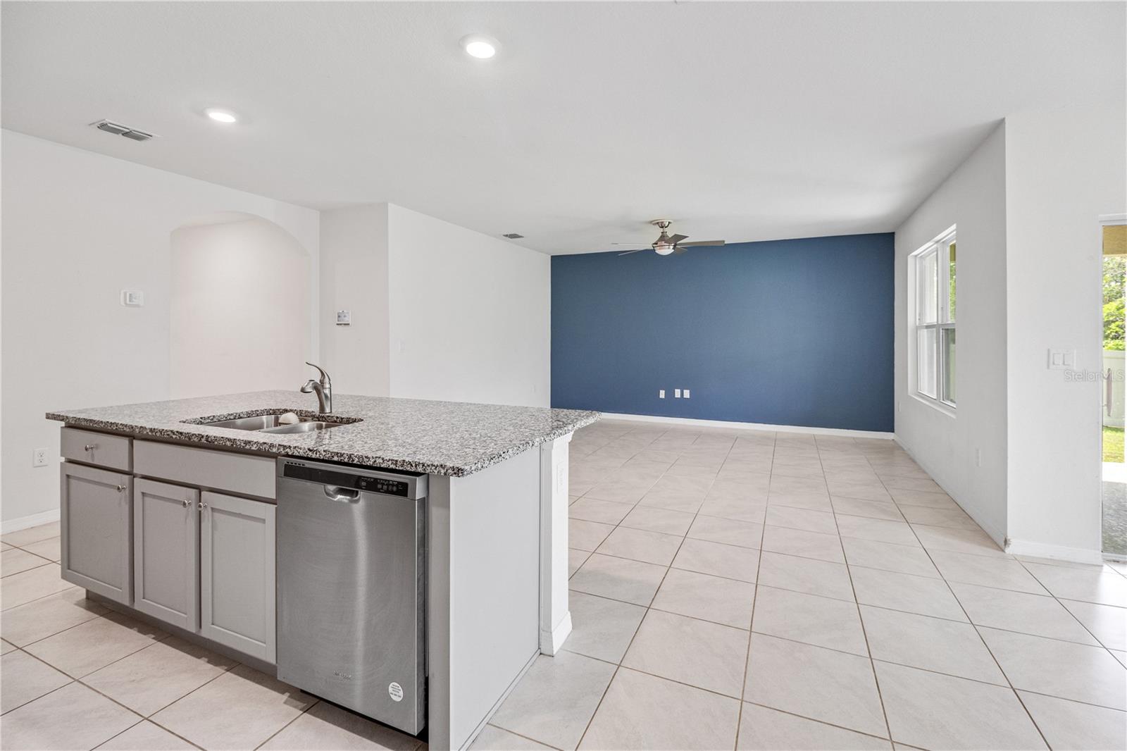 365 SUNSET POINT DR, ORMOND BEACH, FL, 32174