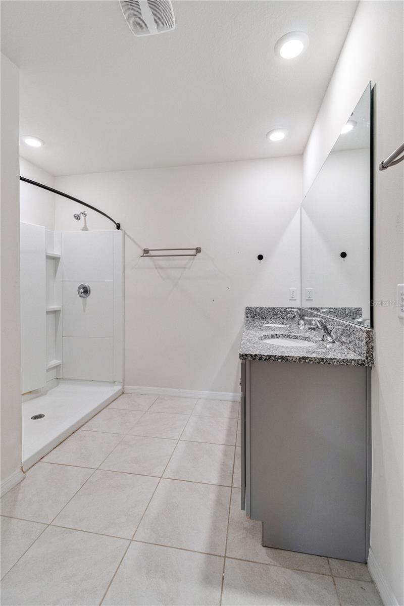 365 SUNSET POINT DR, ORMOND BEACH, FL, 32174