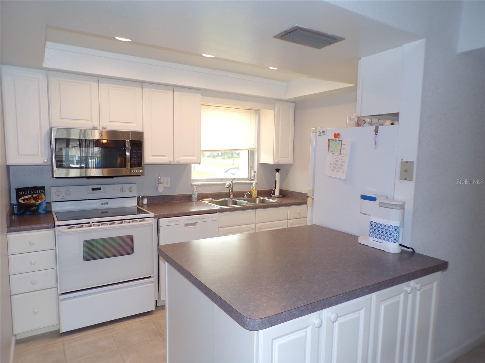 311 GARVIN ST #407A, PUNTA GORDA, FL, 33950