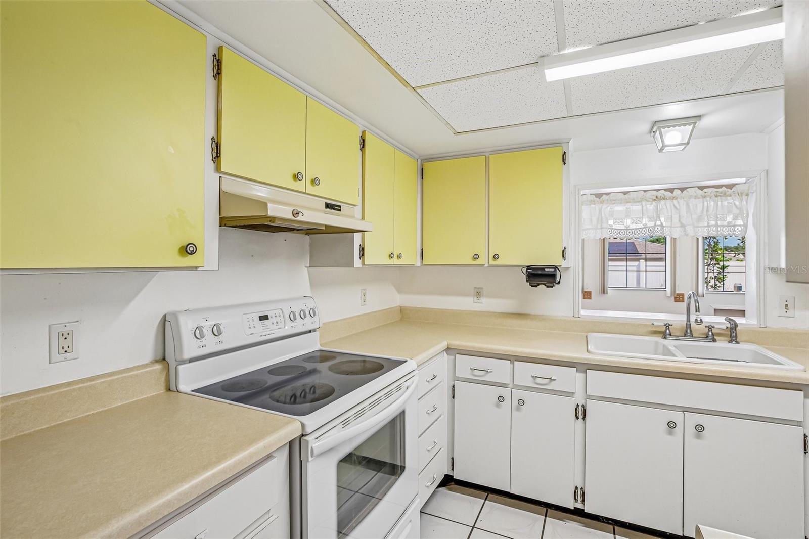 647 FORT DUQUESNA DR, SUN CITY CENTER, FL, 33573