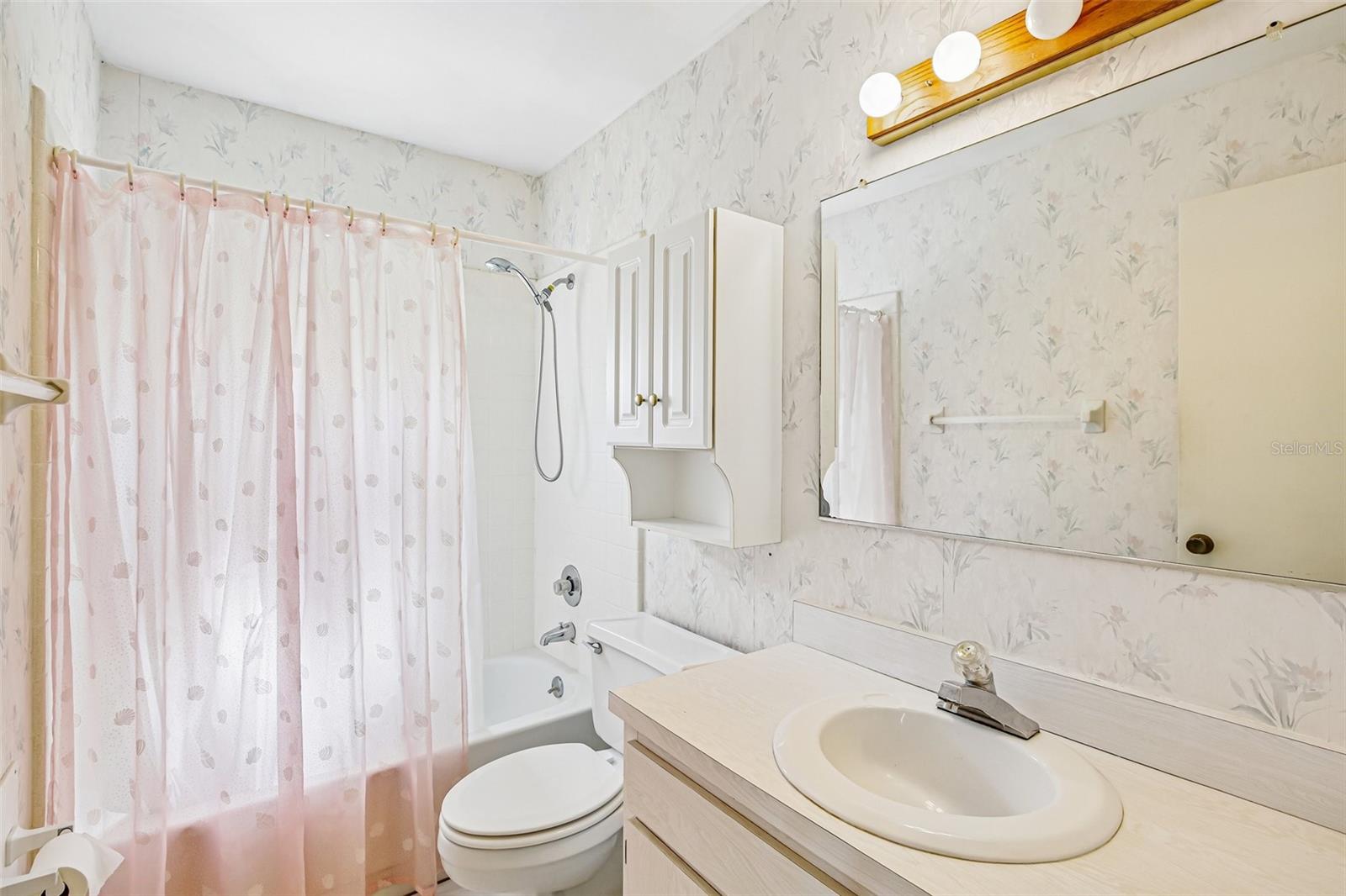 647 FORT DUQUESNA DR, SUN CITY CENTER, FL, 33573