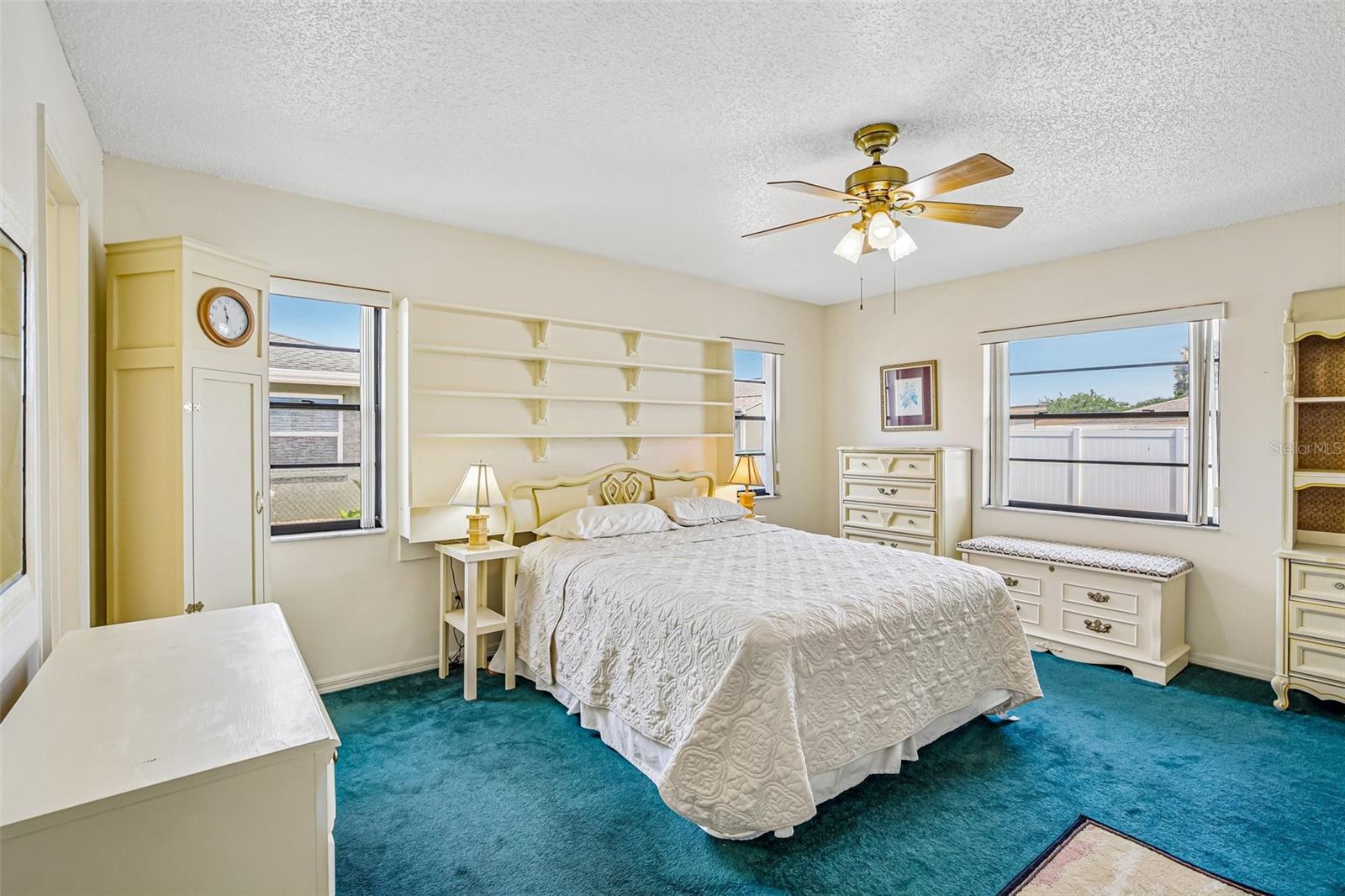 647 FORT DUQUESNA DR, SUN CITY CENTER, FL, 33573