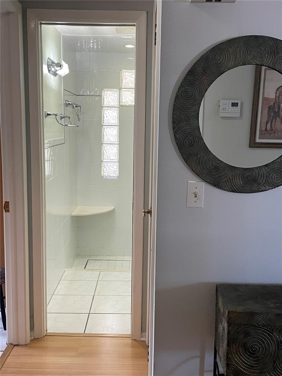 6944 LARCHMONT AVE, NEW PORT RICHEY, FL, 34653