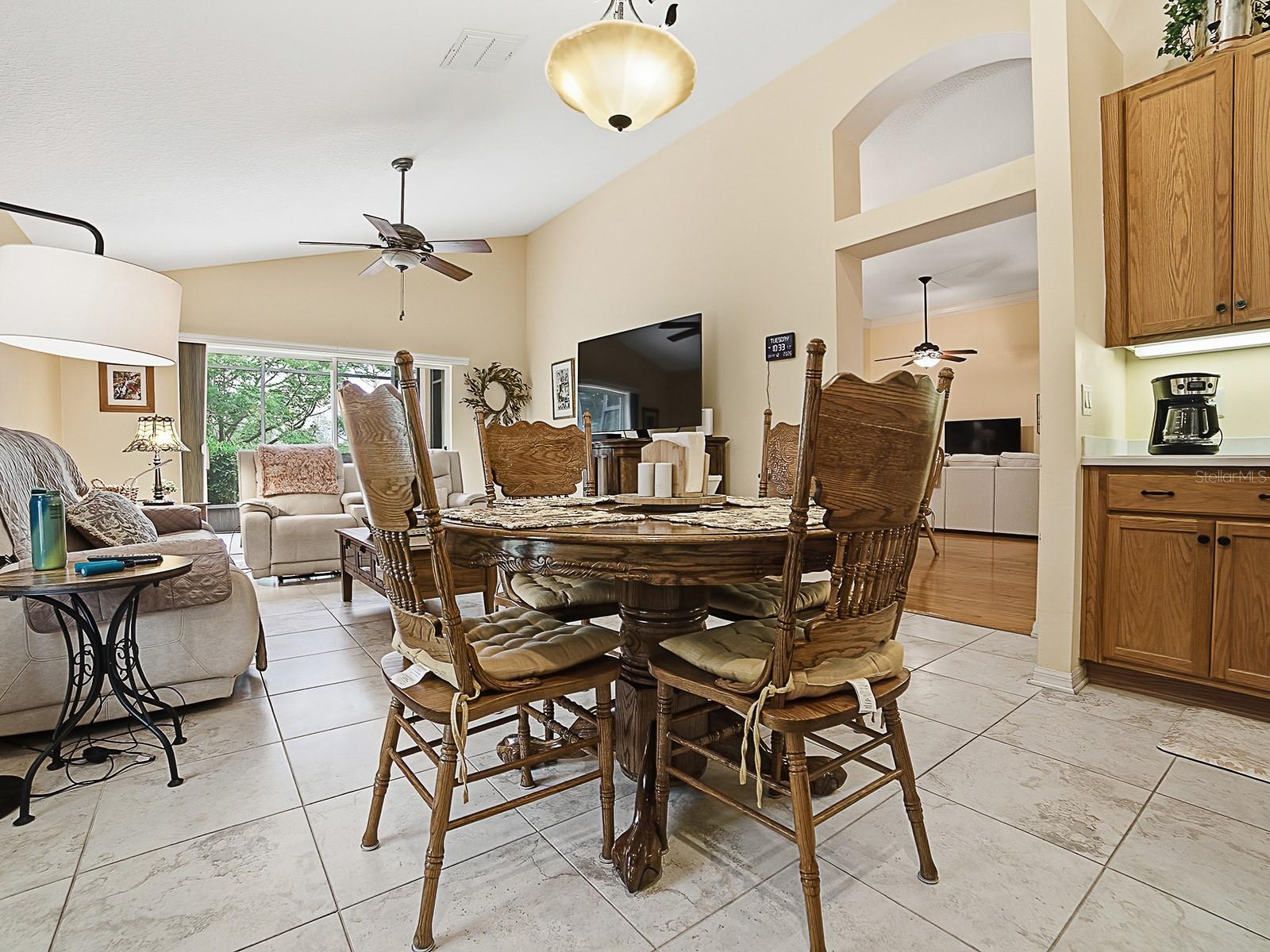 24317 BELLE MEDE DR, LEESBURG, FL, 34748