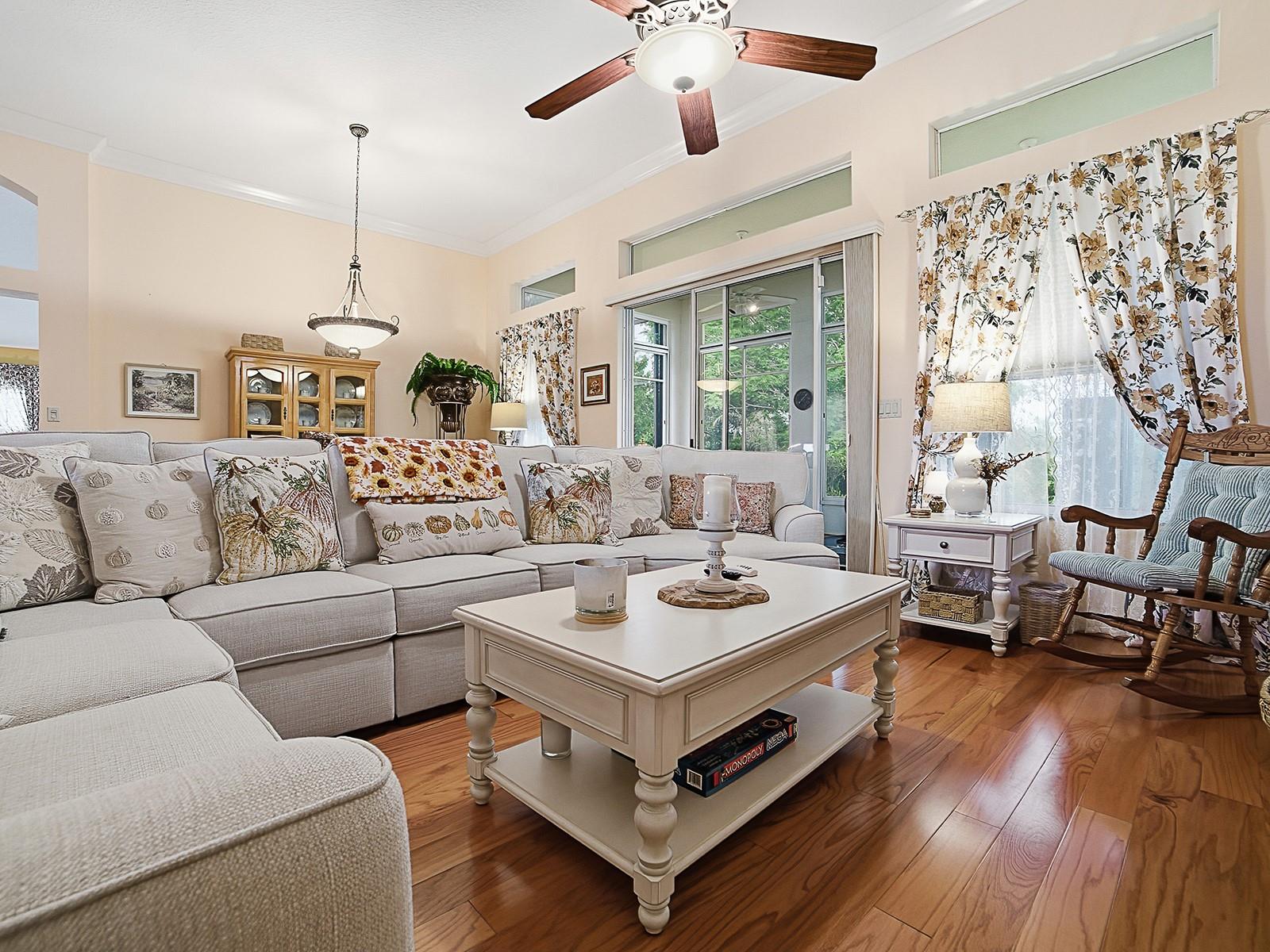 24317 BELLE MEDE DR, LEESBURG, FL, 34748