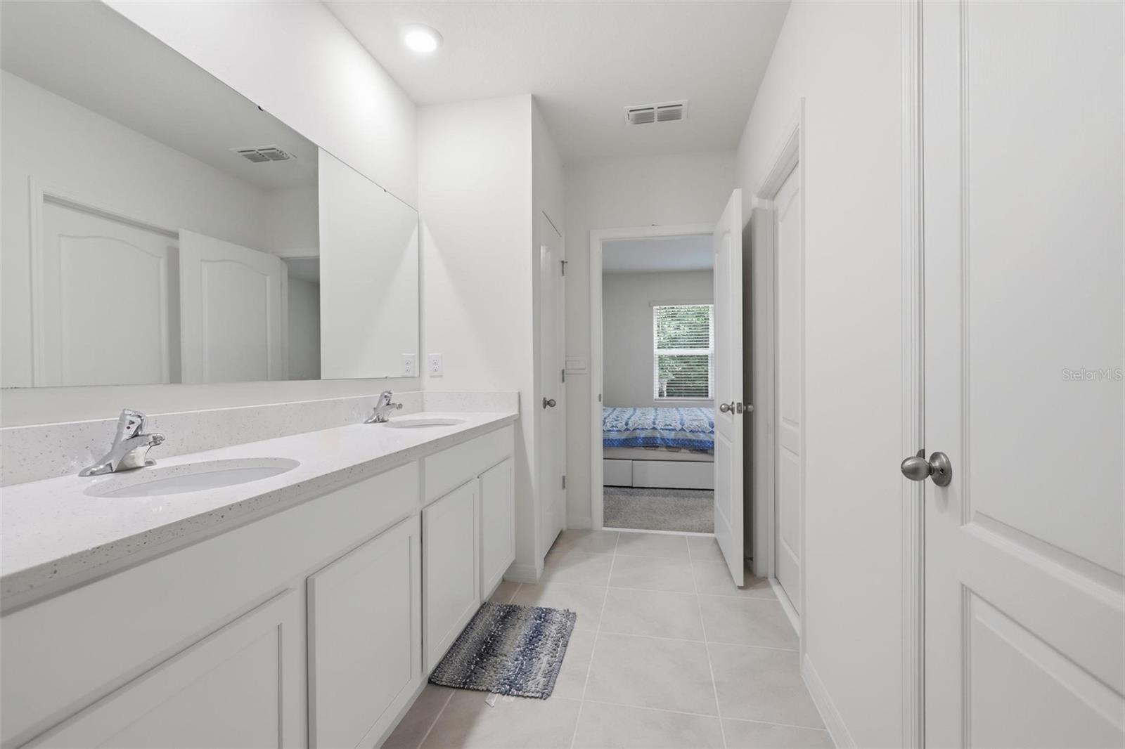1732 SHADOW TRACE WAY, DELAND, FL, 32720
