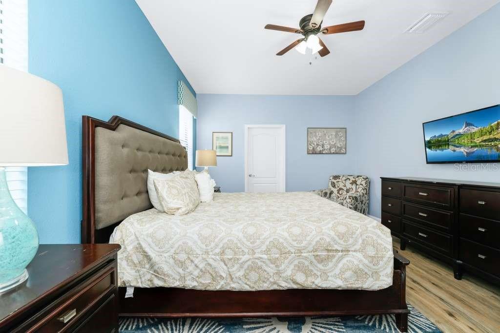 1469 ROLLING FAIRWAY DR, DAVENPORT, FL, 33896